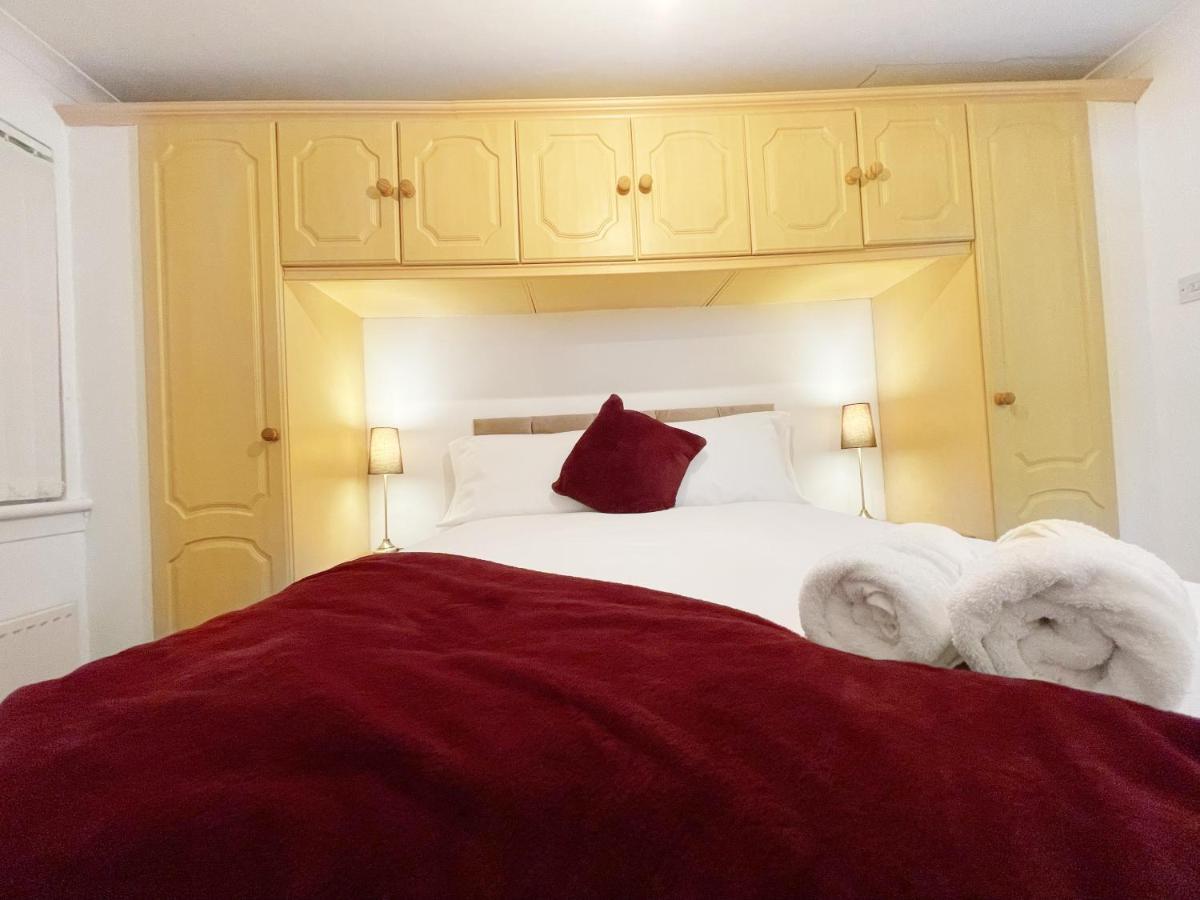 Willa Cozy Nights Svp Detached House Glasgow Zewnętrze zdjęcie